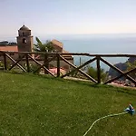 Couette-café Casa Falcone 4*