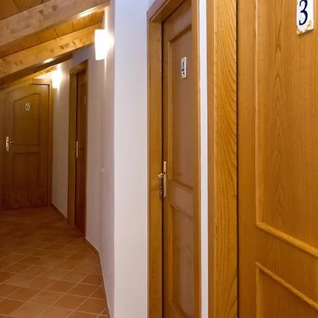 ベッド・アンド・ブレックファスト カサ ファルコーネ B＆b 4*